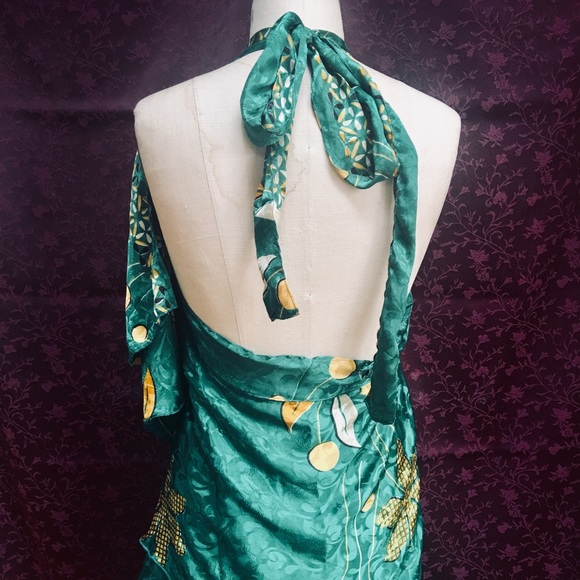 Bellissima Fashion Silk Wrap! - Picture 2 of 6